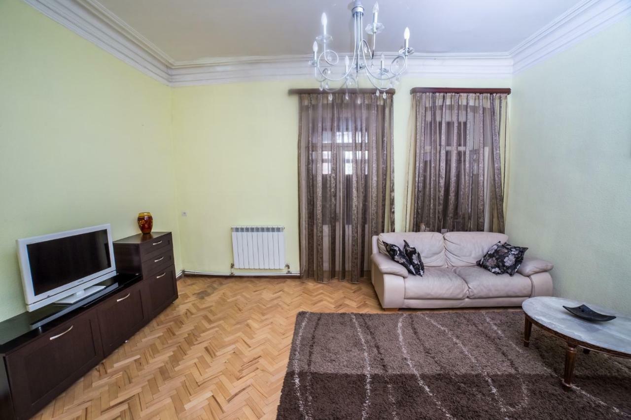 Gold District Apartment Tbilisi Exterior photo