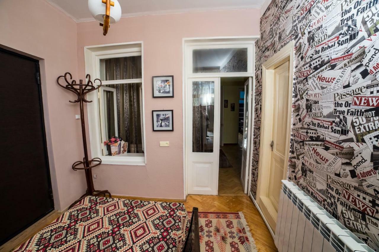 Gold District Apartment Tbilisi Exterior photo